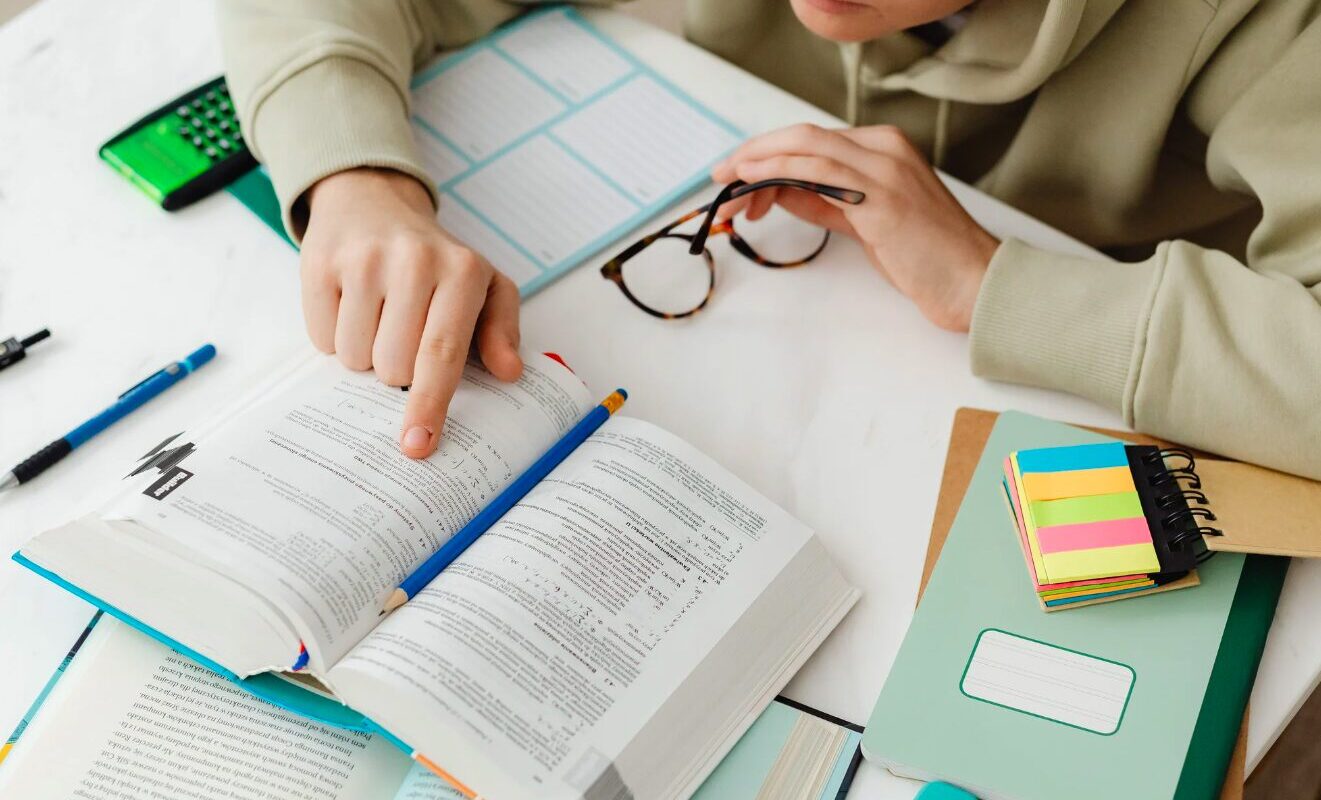 Weiterbildung oder Studium? Als Selbstständiger neue Fachkenntnisse erlangen