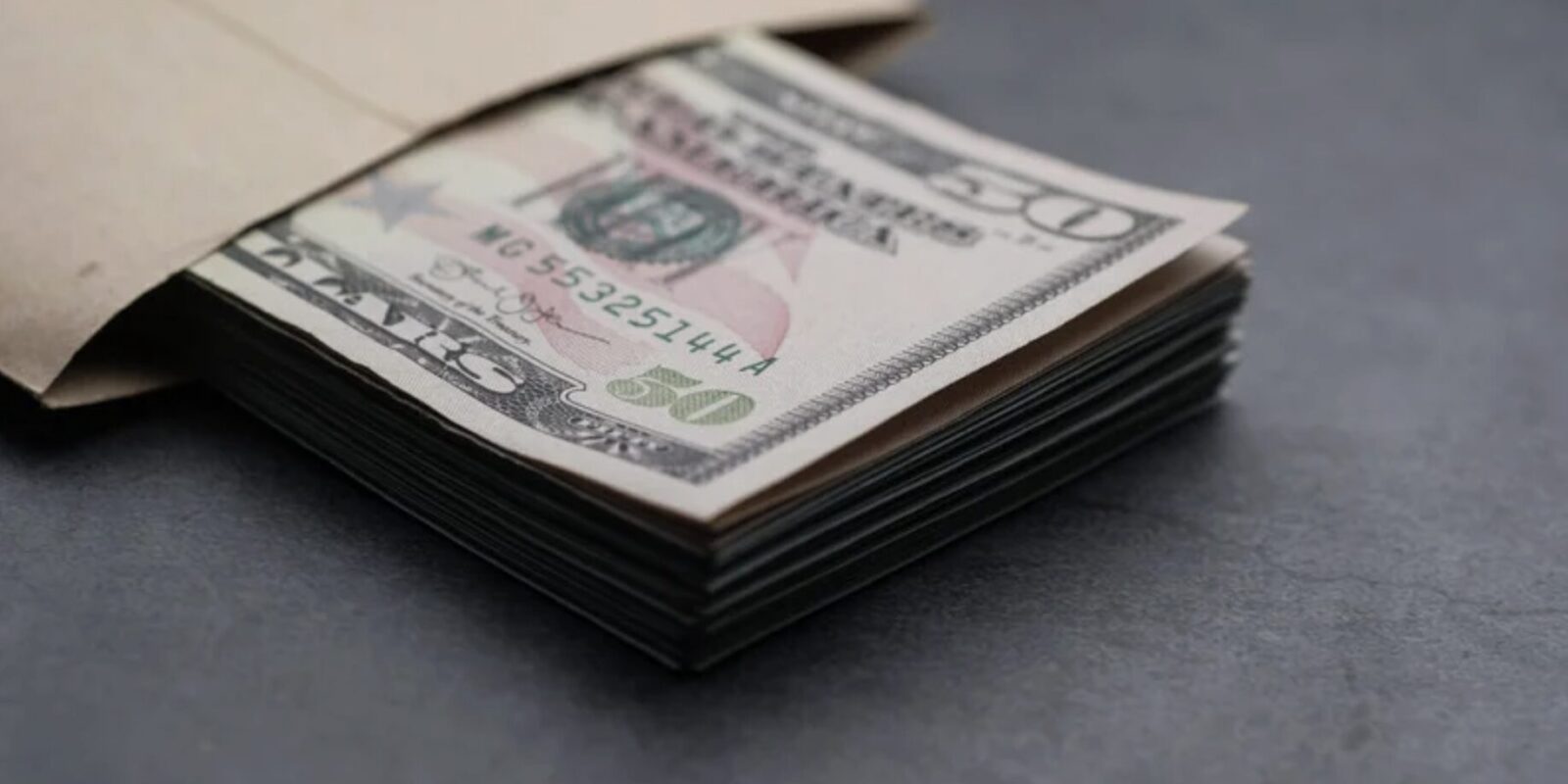 Giorgio Armani Vermögen