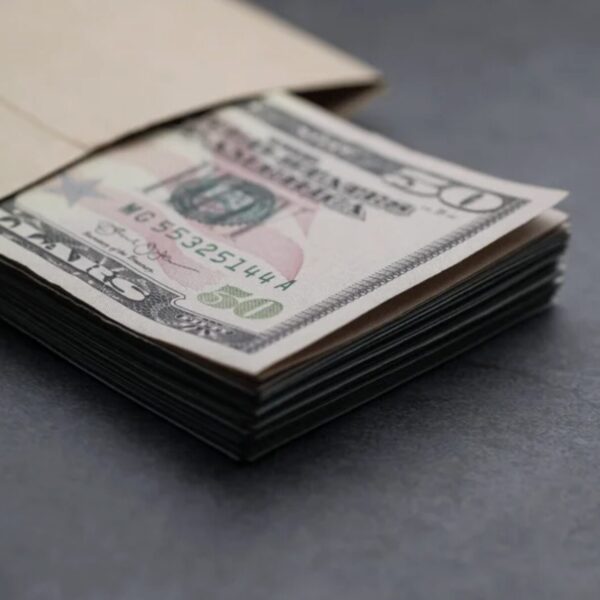 Giorgio Armani Vermögen