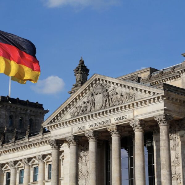 Lizenzierung und Regulierung von Online-Diensten