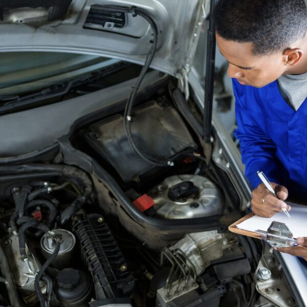 KFZ-Mechatroniker Ausbildung - Gehalt im 1. Lehrjahr