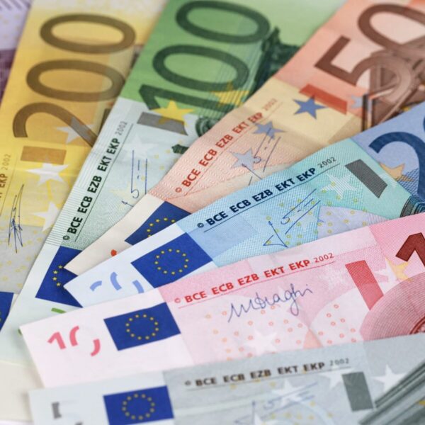 Arbeitgeber hat zu viel Geld überwiesen