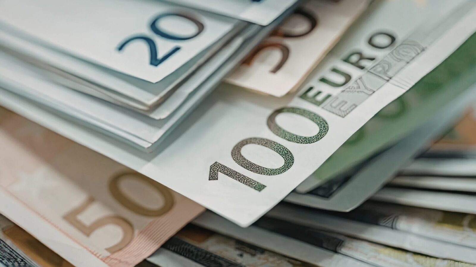Wie viel Geld hat Papaplatte